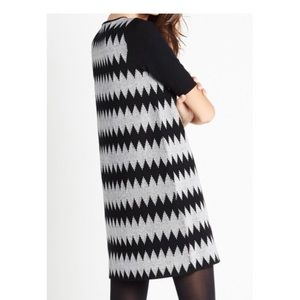 BCBG Sweater dress- short sleeve . Size small